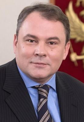 Петр Толстой