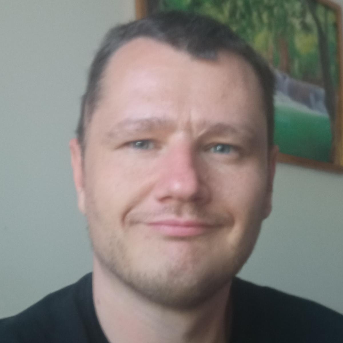 Аватар Денис Корнеенко