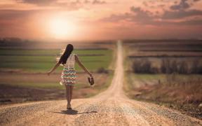 inpearls-image-gckoe9epokt2cRoRwfQ